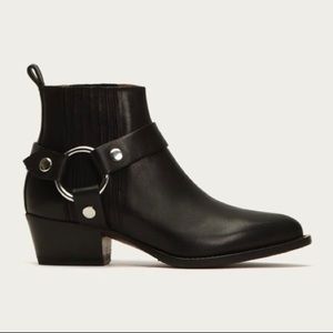 Frye Modern Harness Chelsea Boot